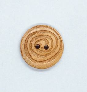 Hovedbilde Knapp tre 15mm 2 hull, Spiral
